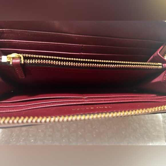 Tory Burch Blush Pink Wallet - Picture 10 of 10